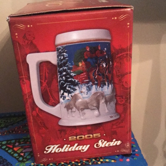 2005 Budweiser Holiday Stein New in Box - Picture 4 of 11